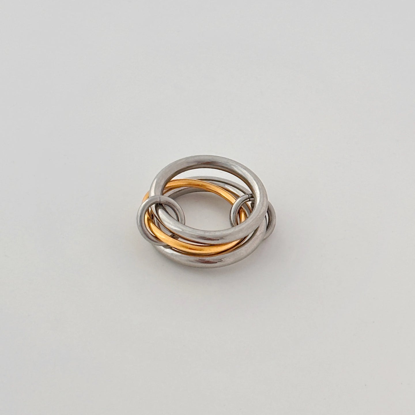 Evie Ring